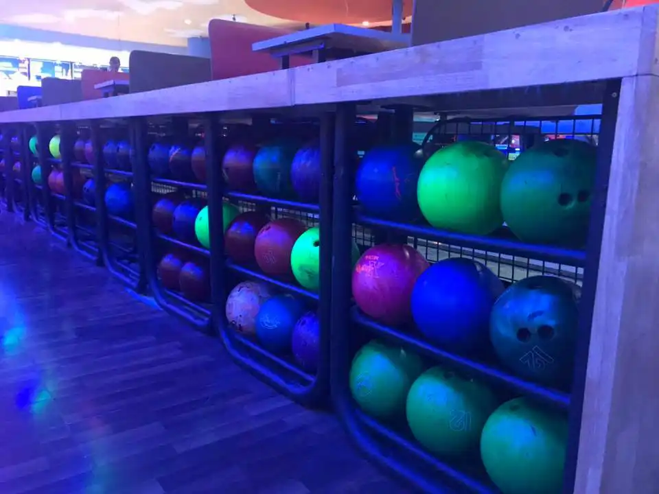 Planet bowl
